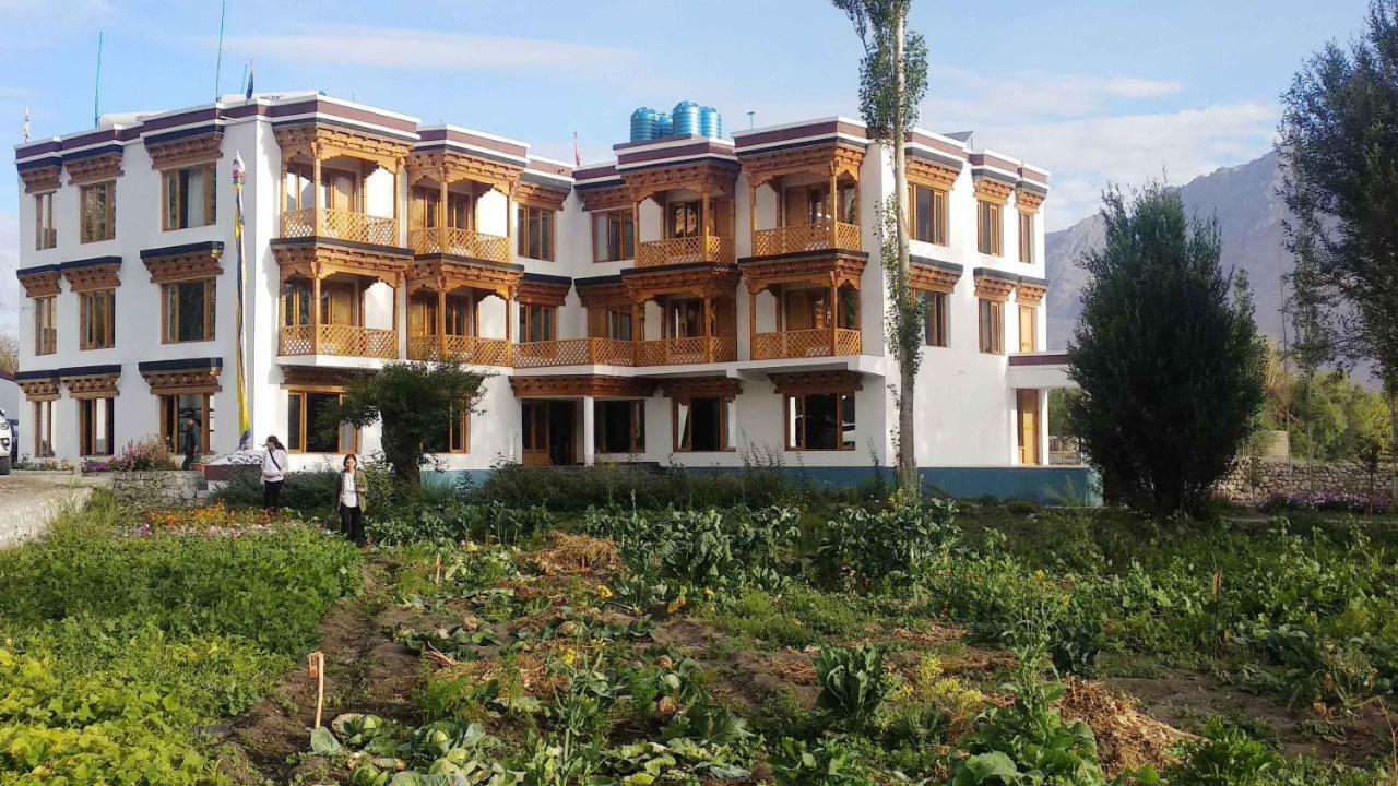 מלון לה Hunder Residency מראה חיצוני תמונה