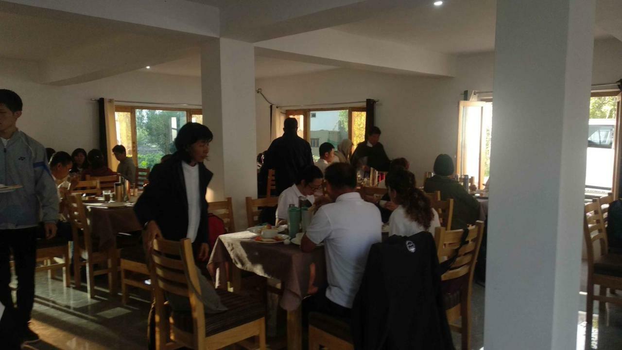 מלון לה Hunder Residency מראה חיצוני תמונה